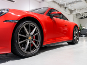 ポルシェ 911(Type992) ｶﾚﾗ4S ｽﾎﾟｰﾂｸﾛﾉPKG　正規D車 左H Fﾘﾌﾄ PDCC ｴﾝﾄﾘｰD ﾌﾙﾚｻﾞｰｲﾝﾃﾘｱ ﾎﾞﾙﾄﾞｰﾚｯﾄﾞ革 軽量ｶｰﾎﾞﾝﾙｰﾌ 純正PCMﾅﾋﾞ CarPlay ACC ｻﾗｳﾝﾄﾞｶﾒﾗ ｶﾚﾗS20/21AW　2年保証