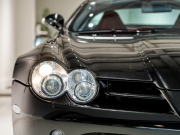 メルセデスベンツ SLRマクラーレン 正規ﾃﾞｨｰﾗｰ車 国内22台限定 ｼﾙﾊﾞｰｱﾛｰﾚｻﾞｰ ﾀｰﾋﾞﾝﾃﾞｻﾞｲﾝAW CFRPﾓﾉｺｯｸ C-BRAKE ｱﾀﾞﾌﾟﾃｨﾌﾞｽﾎﾟｲﾗｰ 社外ﾅﾋﾞ ﾊﾞｯｸｶﾒﾗ BOSEｻｳﾝﾄﾞ