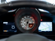 フェラーリ 488スパイダー F1 DCT 正規D車 RossoCorsa フロントサスペンションリフティング Cremaレザー フル電動シート シートヒーター カーボンLEDステア カーボンインテリア JBLサウンド 鍛造20AW