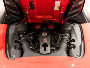 フェラーリ 488スパイダー F1 DCT 正規D車 RossoCorsa フロントサスペンションリフティング Cremaレザー フル電動シート シートヒーター カーボンLEDステア カーボンインテリア JBLサウンド 鍛造20AW