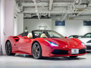 フェラーリ 488スパイダー F1 DCT 正規D車 RossoCorsa フロントサスペンションリフティング Cremaレザー フル電動シート シートヒーター カーボンLEDステア カーボンインテリア JBLサウンド 鍛造20AW