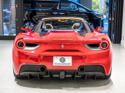 フェラーリ 488スパイダー F1 DCT 正規D車 RossoCorsa フロントサスペンションリフティング Cremaレザー フル電動シート シートヒーター カーボンLEDステア カーボンインテリア JBLサウンド 鍛造20AW