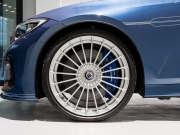 アルピナ D3 S Allrad Touring　正規D車 1ｵｰﾅｰ ｾｰﾌﾃｨPKG ACC ﾌﾙﾚｻﾞｰﾒﾘﾉ ﾀﾙﾄｩｰﾌｫ ﾊﾟﾉﾗﾏSR 全席ﾋｰﾀｰ 純正ﾅﾋﾞ 360ｶﾒﾗ harman/kardon HUD　新車保証継承可