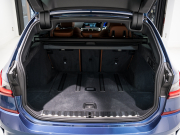 アルピナ D3 S Allrad Touring　正規D車 1ｵｰﾅｰ ｾｰﾌﾃｨPKG ACC ﾌﾙﾚｻﾞｰﾒﾘﾉ ﾀﾙﾄｩｰﾌｫ ﾊﾟﾉﾗﾏSR 全席ﾋｰﾀｰ 純正ﾅﾋﾞ 360ｶﾒﾗ harman/kardon HUD　新車保証継承可