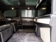 メルセデスベンツ Vクラス V220d ｽﾎﾟｰﾂ ﾛﾝｸﾞ ﾚｰﾀﾞｰP　ﾏｲﾊﾞｯﾊ仕様 ｴｸﾞｾｸﾃｨﾌﾞｼｰﾄ TVﾓﾆﾀｰ付ﾊﾟｰﾃｰｼｮﾝ ﾊﾟﾉﾗﾏSR 4人乗り