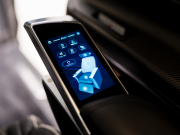 メルセデスベンツ Vクラス V220d ｽﾎﾟｰﾂ ﾛﾝｸﾞ ﾚｰﾀﾞｰP　ﾏｲﾊﾞｯﾊ仕様 ｴｸﾞｾｸﾃｨﾌﾞｼｰﾄ TVﾓﾆﾀｰ付ﾊﾟｰﾃｰｼｮﾝ ﾊﾟﾉﾗﾏSR 4人乗り