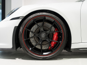 ポルシェ 911(Type992) GT3 PDK クラブスポーツPKG 正規D車 左H フロントリフト フルバケットシート カーボンルーフ PCMナビ CarPlay PDLSティンテッドLEDヘッドライト カーボンインテリアPKG 新車保証