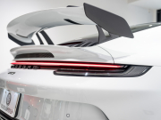 ポルシェ 911(Type992) GT3 PDK クラブスポーツPKG 正規D車 左H フロントリフト フルバケットシート カーボンルーフ PCMナビ CarPlay PDLSティンテッドLEDヘッドライト カーボンインテリアPKG 新車保証