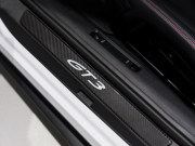 ポルシェ 911(Type992) GT3 PDK クラブスポーツPKG 正規D車 左H フロントリフト フルバケットシート カーボンルーフ PCMナビ CarPlay PDLSティンテッドLEDヘッドライト カーボンインテリアPKG 新車保証