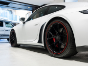 ポルシェ 911(Type992) GT3 PDK クラブスポーツPKG 正規D車 左H フロントリフト フルバケットシート カーボンルーフ PCMナビ CarPlay PDLSティンテッドLEDヘッドライト カーボンインテリアPKG 新車保証