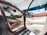 メルセデスマイバッハ GLS GLS600 4MATIC ﾌｧｰｽﾄｸﾗｽPKG　正規D車 4人乗り OPﾂｰﾄﾝｶﾗｰ ﾏﾎｶﾞﾆｰﾌﾞﾗｳﾝ&ﾏｷｱｰﾄﾍﾞｰｼﾞｭｲﾝﾃﾘｱ ﾊﾟﾉﾗﾏSR 純正MBUX 360ｶﾒﾗ Burmesterﾊｲｴﾝﾄﾞ ﾘｱｴﾝﾀｰﾃｲﾝﾒﾝﾄ　新車保証継承可