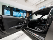 アウディ R8 R8 5.2 FSI V10 Plus Quattro　正規D車 ﾌｧｲﾝﾅｯﾊﾟﾚｻﾞｰﾊﾞｹｯﾄｼｰﾄ 純正MMIﾅﾋﾞ Bang&Olufsen ｶｰﾎﾞﾝｾﾗﾐｯｸﾌﾞﾚｰｷ ｶｰﾎﾞﾝｴｸｽﾃﾘｱ ﾚｰｻﾞｰLED OP20ｲﾝﾁAW EBM　2年保証