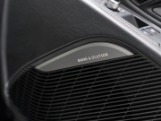 アウディ R8 R8 5.2 FSI V10 Plus Quattro　正規D車 ﾌｧｲﾝﾅｯﾊﾟﾚｻﾞｰﾊﾞｹｯﾄｼｰﾄ 純正MMIﾅﾋﾞ Bang&Olufsen ｶｰﾎﾞﾝｾﾗﾐｯｸﾌﾞﾚｰｷ ｶｰﾎﾞﾝｴｸｽﾃﾘｱ ﾚｰｻﾞｰLED OP20ｲﾝﾁAW EBM　2年保証