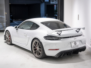ポルシェ 718 ケイマン GT4 6MT ｸﾛﾉPKG　正規D車 右H ﾚｻﾞｰｲﾝﾃﾘｱ PCMﾅﾋﾞ Bｶﾒﾗ CarPlay ｷｾﾉﾝPDLS ｽﾎﾟｰﾂEX ﾍﾟｲﾝﾄｲﾝﾃﾘｱ 純正20AW