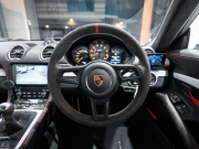 ポルシェ 718 ケイマン GT4 6MT ｸﾛﾉPKG　正規D車 右H ﾚｻﾞｰｲﾝﾃﾘｱ PCMﾅﾋﾞ Bｶﾒﾗ CarPlay ｷｾﾉﾝPDLS ｽﾎﾟｰﾂEX ﾍﾟｲﾝﾄｲﾝﾃﾘｱ 純正20AW