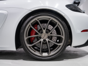 ポルシェ 718 ケイマン GT4 6MT ｸﾛﾉPKG　正規D車 右H ﾚｻﾞｰｲﾝﾃﾘｱ PCMﾅﾋﾞ Bｶﾒﾗ CarPlay ｷｾﾉﾝPDLS ｽﾎﾟｰﾂEX ﾍﾟｲﾝﾄｲﾝﾃﾘｱ 純正20AW