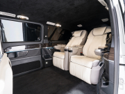 メルセデスベンツ Vクラス V220d ｴｸｽﾄﾗﾛﾝｸﾞ ﾚｰﾀﾞｰP　ﾏｲﾊﾞｯﾊ仕様 ｴｸﾞｾｸﾃｨﾌﾞｼｰﾄ TVﾓﾆﾀｰ付ﾊﾟｰﾃｰｼｮﾝ ｽﾀｰﾗｲﾄﾍｯﾄﾞﾗｲﾅｰ 4人乗り