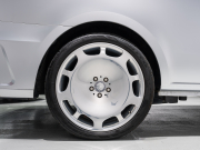 メルセデスベンツ Vクラス V220d ｴｸｽﾄﾗﾛﾝｸﾞ ﾚｰﾀﾞｰP　ﾏｲﾊﾞｯﾊ仕様 ｴｸﾞｾｸﾃｨﾌﾞｼｰﾄ TVﾓﾆﾀｰ付ﾊﾟｰﾃｰｼｮﾝ ｽﾀｰﾗｲﾄﾍｯﾄﾞﾗｲﾅｰ 4人乗り