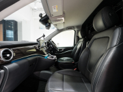 メルセデスベンツ Vクラス V220d ｴｸｽﾄﾗﾛﾝｸﾞ ﾚｰﾀﾞｰP　ﾏｲﾊﾞｯﾊ仕様 ｴｸﾞｾｸﾃｨﾌﾞｼｰﾄ TVﾓﾆﾀｰ付ﾊﾟｰﾃｰｼｮﾝ ｽﾀｰﾗｲﾄﾍｯﾄﾞﾗｲﾅｰ 4人乗り