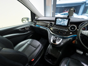 メルセデスベンツ Vクラス V220d ｴｸｽﾄﾗﾛﾝｸﾞ ﾚｰﾀﾞｰP　ﾏｲﾊﾞｯﾊ仕様 ｴｸﾞｾｸﾃｨﾌﾞｼｰﾄ TVﾓﾆﾀｰ付ﾊﾟｰﾃｰｼｮﾝ ｽﾀｰﾗｲﾄﾍｯﾄﾞﾗｲﾅｰ 4人乗り