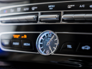 AMG Gクラス G63 AMGﾚｻﾞｰｴｸｽｸﾙｰｼﾌﾞPKG　正規D車 右H Meｺﾈｸﾄ ﾏｷｱｰﾄﾍﾞｰｼﾞｭ革 ｻﾝﾙｰﾌ 純正ﾅﾋﾞTV Burmester AMGﾊﾟﾌｫｰﾏﾝｽEX AMG20ｲﾝﾁAW　2年保証付