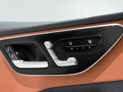 AMG Cクラス C43 4MATIC　現行ﾓﾃﾞﾙ 左H 1ｵｰﾅｰ ｼｴﾅﾌﾞﾗｳﾝﾚｻﾞｰ ｼｰﾄﾋｰﾀｰ ﾍﾞﾝﾁﾚｰﾀｰ ﾊﾟﾉﾗﾏSR 純正ARﾅﾋﾞ Burmester3D 純正19AW　新車保証継承可