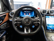 AMG Cクラス C43 4MATIC　現行ﾓﾃﾞﾙ 左H 1ｵｰﾅｰ ｼｴﾅﾌﾞﾗｳﾝﾚｻﾞｰ ｼｰﾄﾋｰﾀｰ ﾍﾞﾝﾁﾚｰﾀｰ ﾊﾟﾉﾗﾏSR 純正ARﾅﾋﾞ Burmester3D 純正19AW　新車保証継承可