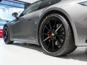 ポルシェ 911(Type992) カレラS 正規D車 エントリードライブ 14wayベージュ革シート 純正PCM BOSEサウンド ACC スポーツエキゾースト 20&21インチAW 2年保証