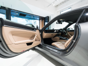 ポルシェ 911(Type992) カレラS 正規D車 エントリードライブ 14wayベージュ革シート 純正PCM BOSEサウンド ACC スポーツエキゾースト 20&21インチAW 2年保証
