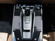 ポルシェ 911(Type992) カレラS 正規D車 エントリードライブ 14wayベージュ革シート 純正PCM BOSEサウンド ACC スポーツエキゾースト 20&21インチAW 2年保証