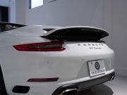 ポルシェ 911(Type991.2) ｶﾚﾗ ｶﾌﾞﾘｵﾚ　後期 正規D車 MY17 黒革 ﾍﾞﾝﾁﾚｰﾀｰ PCMﾅﾋﾞTV Bｶﾒﾗ BOSEｻｳﾝﾄﾞ LEDﾍｯﾄﾞﾗｲﾄ Fﾘﾌﾀｰ 20AW　2年保証付