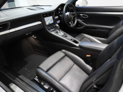 ポルシェ 911(Type991.2) ｶﾚﾗ ｶﾌﾞﾘｵﾚ　後期 正規D車 MY17 黒革 ﾍﾞﾝﾁﾚｰﾀｰ PCMﾅﾋﾞTV Bｶﾒﾗ BOSEｻｳﾝﾄﾞ LEDﾍｯﾄﾞﾗｲﾄ Fﾘﾌﾀｰ 20AW　2年保証付