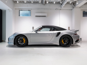 ポルシェ 911(Type991.2) ﾀｰﾎﾞS ｶﾌﾞﾘｵﾚ ｽﾎﾟｰﾂｸﾛﾉPKG　正規D車 左ﾊﾝﾄﾞﾙ ｴﾝﾄﾘｰD ﾚｻﾞｰｲﾝﾃﾘｱ ﾋｰﾀｰ&ﾍﾞﾝﾁﾚｰｼｮﾝ PCMﾅﾋﾞ TVﾁｭｰﾅｰ Burmesterﾊｲｴﾝﾄﾞ ﾌﾛﾝﾄﾘﾌﾄｼｽﾃﾑ  TECHARTｴｱﾛｷｯﾄ OP20ｲﾝﾁAW