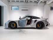 ポルシェ 911(Type991.2) ﾀｰﾎﾞS ｶﾌﾞﾘｵﾚ ｽﾎﾟｰﾂｸﾛﾉPKG　正規D車 左ﾊﾝﾄﾞﾙ ｴﾝﾄﾘｰD ﾚｻﾞｰｲﾝﾃﾘｱ ﾋｰﾀｰ&ﾍﾞﾝﾁﾚｰｼｮﾝ PCMﾅﾋﾞ TVﾁｭｰﾅｰ Burmesterﾊｲｴﾝﾄﾞ ﾌﾛﾝﾄﾘﾌﾄｼｽﾃﾑ  TECHARTｴｱﾛｷｯﾄ OP20ｲﾝﾁAW