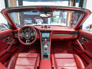 ポルシェ 911(Type991.2) ﾀｰﾎﾞS ｶﾌﾞﾘｵﾚ ｽﾎﾟｰﾂｸﾛﾉPKG　正規D車 左ﾊﾝﾄﾞﾙ ｴﾝﾄﾘｰD ﾚｻﾞｰｲﾝﾃﾘｱ ﾋｰﾀｰ&ﾍﾞﾝﾁﾚｰｼｮﾝ PCMﾅﾋﾞ TVﾁｭｰﾅｰ Burmesterﾊｲｴﾝﾄﾞ ﾌﾛﾝﾄﾘﾌﾄｼｽﾃﾑ  TECHARTｴｱﾛｷｯﾄ OP20ｲﾝﾁAW