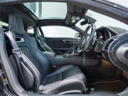 ジャガー Fタイプ SVR 5.0L P575 AWD　正規D車 右H SVRｶｰﾎﾞﾝｾﾗﾐｯｸﾌﾞﾚｰｷﾊﾟｯｸ 12way革ｼｰﾄ ﾋｰﾀｰ&ﾍﾞﾝﾁﾚｰﾀｰ ﾊﾟﾉﾗﾐｯｸR MERIDIAN 専用INCONELｴｷｿﾞｰｽﾄ OP20AW