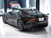 ジャガー Fタイプ SVR 5.0L P575 AWD　正規D車 右H SVRｶｰﾎﾞﾝｾﾗﾐｯｸﾌﾞﾚｰｷﾊﾟｯｸ 12way革ｼｰﾄ ﾋｰﾀｰ&ﾍﾞﾝﾁﾚｰﾀｰ ﾊﾟﾉﾗﾐｯｸR MERIDIAN 専用INCONELｴｷｿﾞｰｽﾄ OP20AW