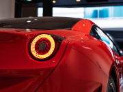 フェラーリ カリフォルニアT F1 DCT　正規D車 左H ｸﾚﾏﾚｻﾞｰ&ﾌﾞﾗｯｸﾀﾞｯｼｭﾎﾞｰﾄﾞ ﾌﾙ電動ｼｰﾄ 純正ﾅﾋﾞ ｶｰﾎﾞﾝLEDｽﾃｱ ｽﾎﾟｰﾂｴｷｿﾞｰｽﾄ Bｶﾒﾗ 電格ﾐﾗｰ OP鍛造20AW EBM