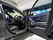 メルセデスマイバッハ Sクラス S580 4MATIC ファーストクラス&ドライバーズPKG 正規D車 1オーナー 4人乗り 黒革 パノラマSR リアアクスル MBUX AR Burmester ARヘッドアップ 専用20インチAW