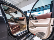 メルセデスマイバッハ GLS GLS600 4MATIC ﾌｧｰｽﾄｸﾗｽPKG　正規D車 1ｵｰﾅｰ 4人乗り ﾏﾎｶﾞﾆｰﾌﾞﾗｳﾝ&ﾏｷｱｰﾄﾍﾞｰｼﾞｭｲﾝﾃﾘｱ ﾊﾟﾉﾗﾏSR 純正MBUX 360ｶﾒﾗ Burmesterﾊｲｴﾝﾄﾞ ﾘｱｴﾝﾀｰﾃｲﾝﾒﾝﾄ　新車保証継承可