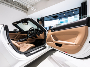 ポルシェ 911(Type992) ｶﾚﾗS ｶﾌﾞﾘｵﾚ　正規D車 ｴﾝﾄﾘｰD ﾍﾞｰｼﾞｭﾚｻﾞｰ 14wayｱﾀﾞﾌﾟﾃｨﾌﾞｼｰﾄ ﾍﾞﾝﾁﾚｰｼｮﾝ 純正PCM ACC ﾚｰﾝﾁｪﾝｼﾞA ｽﾎﾟｰﾂｴｷｿﾞｰｽﾄ 20&21ｲﾝﾁAW