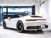 ポルシェ 911(Type992) ｶﾚﾗS ｶﾌﾞﾘｵﾚ　正規D車 ｴﾝﾄﾘｰD ﾍﾞｰｼﾞｭﾚｻﾞｰ 14wayｱﾀﾞﾌﾟﾃｨﾌﾞｼｰﾄ ﾍﾞﾝﾁﾚｰｼｮﾝ 純正PCM ACC ﾚｰﾝﾁｪﾝｼﾞA ｽﾎﾟｰﾂｴｷｿﾞｰｽﾄ 20&21ｲﾝﾁAW