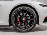 ポルシェ 911(Type992) ｶﾚﾗS ｶﾌﾞﾘｵﾚ　正規D車 ｴﾝﾄﾘｰD ﾍﾞｰｼﾞｭﾚｻﾞｰ 14wayｱﾀﾞﾌﾟﾃｨﾌﾞｼｰﾄ ﾍﾞﾝﾁﾚｰｼｮﾝ 純正PCM ACC ﾚｰﾝﾁｪﾝｼﾞA ｽﾎﾟｰﾂｴｷｿﾞｰｽﾄ 20&21ｲﾝﾁAW