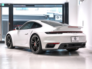 ポルシェ 911(Type992) ﾀｰﾎﾞ PDK ｽﾎﾟｰﾂｸﾛﾉPKG　正規D車 1ｵｰﾅｰ 黒革18way 電動ｶﾞﾗｽｻﾝﾙｰﾌ ﾋｰﾀｰ&ﾍﾞﾝﾁﾚｰｼｮﾝ PCMﾅﾋﾞ CarPlay BOSE ｽﾎﾟｰﾂｴｸﾞｿﾞｰｽﾄ ﾀｰﾎﾞSﾃﾞｻﾞｲﾝ20&21AW　新車保証継承可