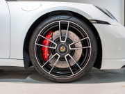 ポルシェ 911(Type992) ﾀｰﾎﾞ PDK ｽﾎﾟｰﾂｸﾛﾉPKG　正規D車 1ｵｰﾅｰ 黒革18way 電動ｶﾞﾗｽｻﾝﾙｰﾌ ﾋｰﾀｰ&ﾍﾞﾝﾁﾚｰｼｮﾝ PCMﾅﾋﾞ CarPlay BOSE ｽﾎﾟｰﾂｴｸﾞｿﾞｰｽﾄ ﾀｰﾎﾞSﾃﾞｻﾞｲﾝ20&21AW　新車保証継承可