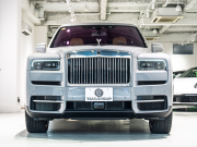 ロールスロイス カリナン Cullinan LHD　正規D車 1ｵｰﾅｰ Tempest Grey ﾀﾝﾚｻﾞｰ ﾌﾙ電動ｼｰﾄ ｼｰﾄﾋｰﾀｰ&ﾍﾞﾝﾁﾚｰﾀｰ 純正ﾅﾋﾞTV CarPlay ｼﾝｸﾞﾙｺｰﾁﾗｲﾝMandarin ｵｰﾌﾟﾝﾎﾟｱﾌﾞﾗｯｸｳｯﾄﾞ ﾌﾙﾎﾟﾘｯｼｭ22AW
