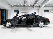 メルセデスマイバッハ Sクラス S650 ファーストクラスPKG 正規D車 後期モデル 4人乗り 黒革 パノラマSR 純正ナビTV CarPlay Burmester リアエンターテインメント 専用20AW