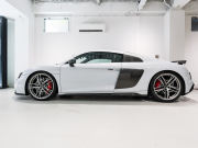 アウディ R8 V10 ﾊﾟﾌｫｰﾏﾝｽ 5.2 FSI Quattro　正規D車 2020年ﾓﾃﾞﾙ ﾌｧｲﾝﾅｯﾊﾟﾚｻﾞｰ電動調整ｽﾎﾟｰﾂｼｰﾄ 純正MMIﾅﾋﾞTV Bang&Olufsen ｶｰﾎﾞﾝｾﾗﾐｯｸﾌﾞﾚｰｷ 専用20ｲﾝﾁAW KW HASｷｯﾄ