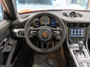 ポルシェ 911(Type991.2) GT3 スポーツクロノPKG 正規D車 フロントリフト 4wayスポーツシート 純正PCMナビ リアビューカメラ CarPlay PDLSヘッドライト 専用20AW OPカラー