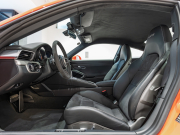 ポルシェ 911(Type991.2) GT3 スポーツクロノPKG 正規D車 フロントリフト 4wayスポーツシート 純正PCMナビ リアビューカメラ CarPlay PDLSヘッドライト 専用20AW OPカラー